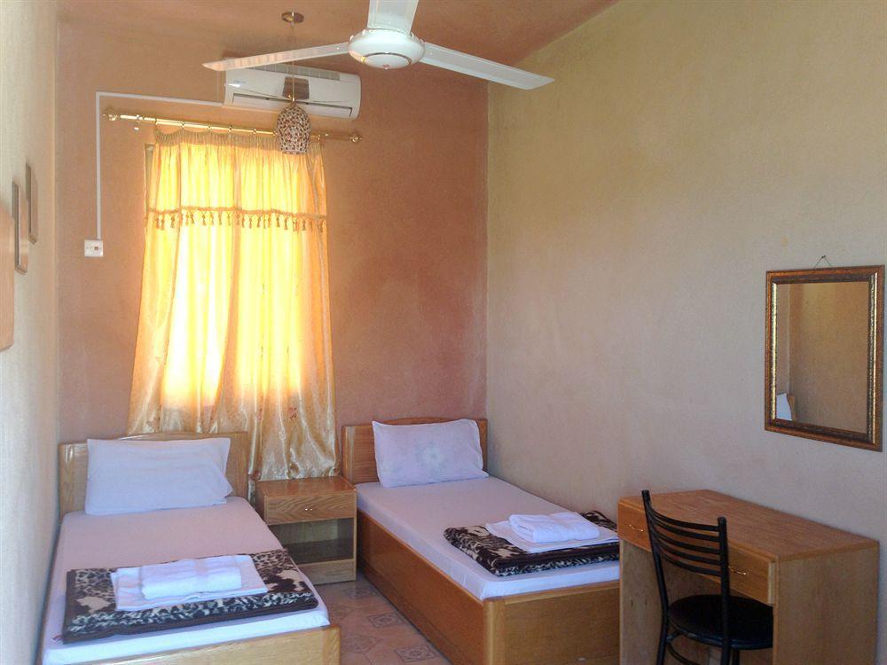 Bed and breakfast Arab Divers Dive Center And
