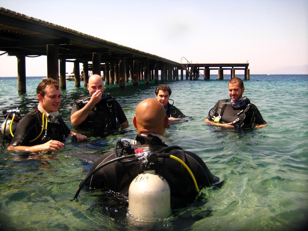 Bed and breakfast Arab Divers Dive Center And