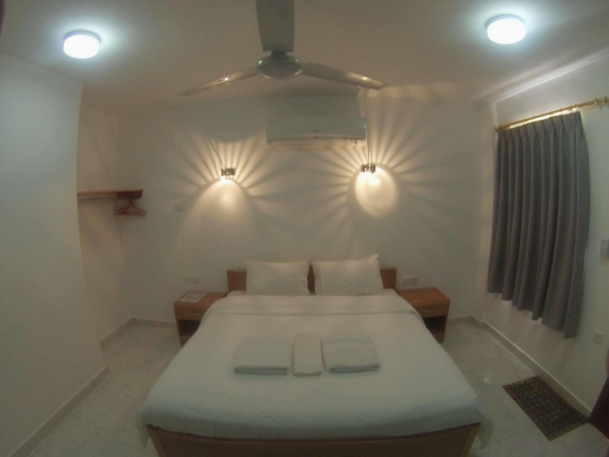 Bed and breakfast Arab Divers Dive Center And